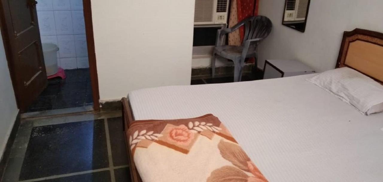 Hotel Samrat Rajasthan Hanumāngarh Екстериор снимка